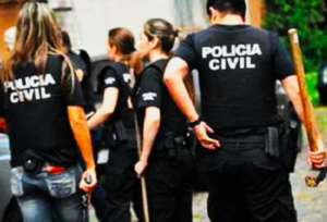 Foto de policiais durante o curso onde fizemos tradução simultânea na cidade de Goiânia