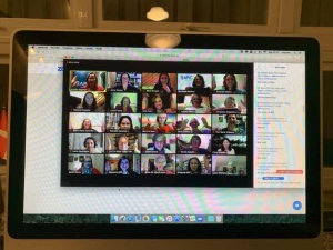 Simultaneous translation using zoom app for Brazilian Portuguese Simultaneous translation using zoom app for Brazilian Portuguese