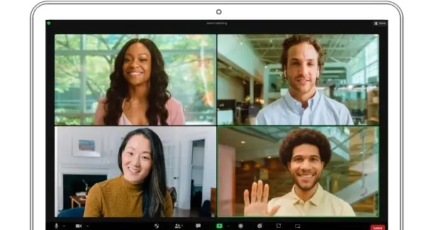 Tradução simultânea híbrida